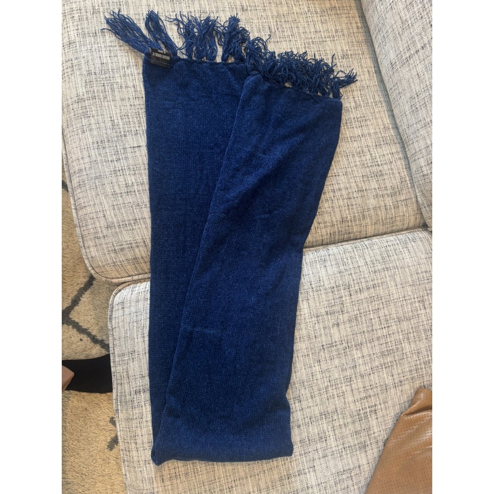 Vintage 2006 Berkshire Acrylic Navy Blue Fringe Rectangular Scarf Soft 8"x 54" - Picture 6 of 7